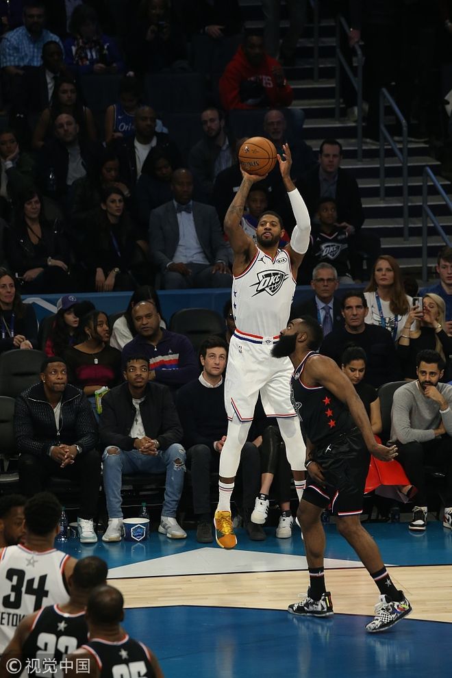 四川队险胜江苏队,乔治高光表现 四川队险胜江苏队,乔治高光表现