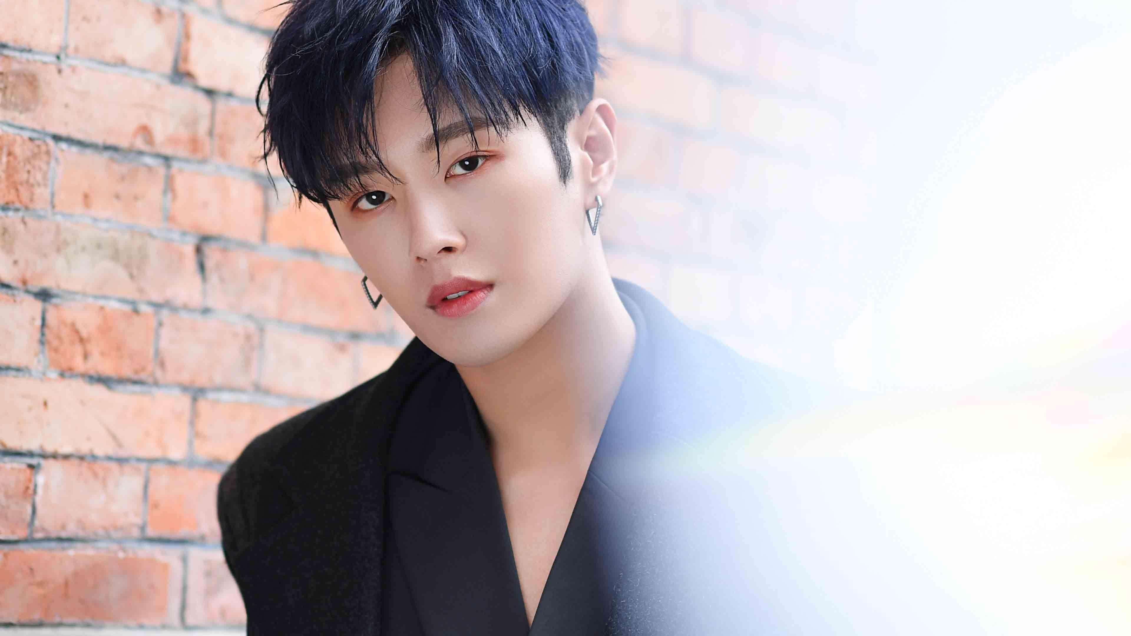 开云体育官网-无形枷锁与幽灵锁链，猛龙如何用蜂群防守将篮网逼入绝境，霍勒迪的窒息缠绕成为胜负密钥