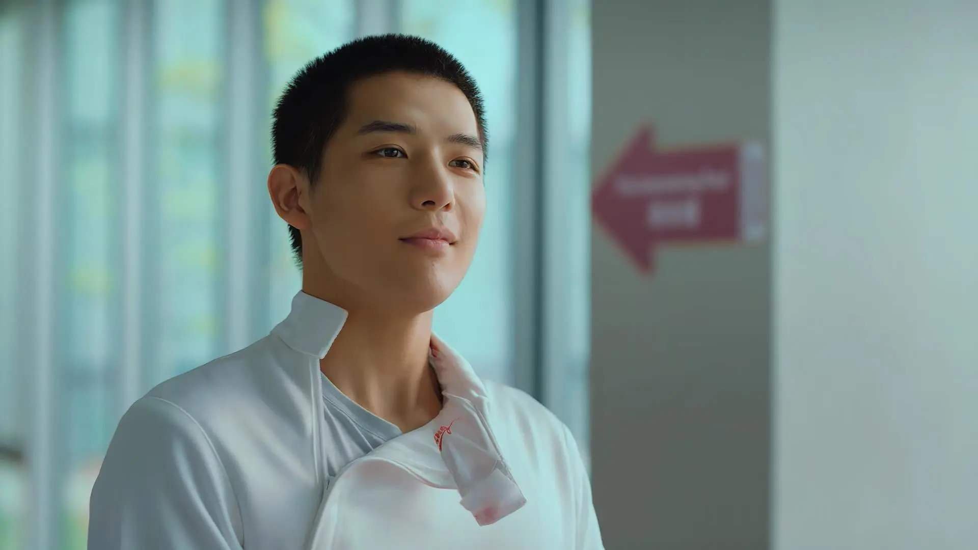 开云体育APP下载-格纳布里一箭穿心！国际米兰欧冠梦碎，德国飞翼再现大场面先生本色