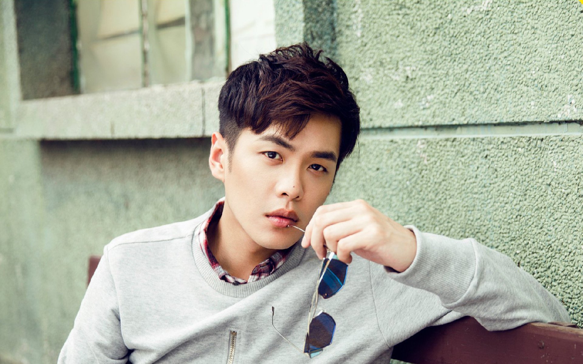 开云体育中国-数据之王迪亚斯引爆全场，埃及节奏大师彻底掌控AC米兰命运