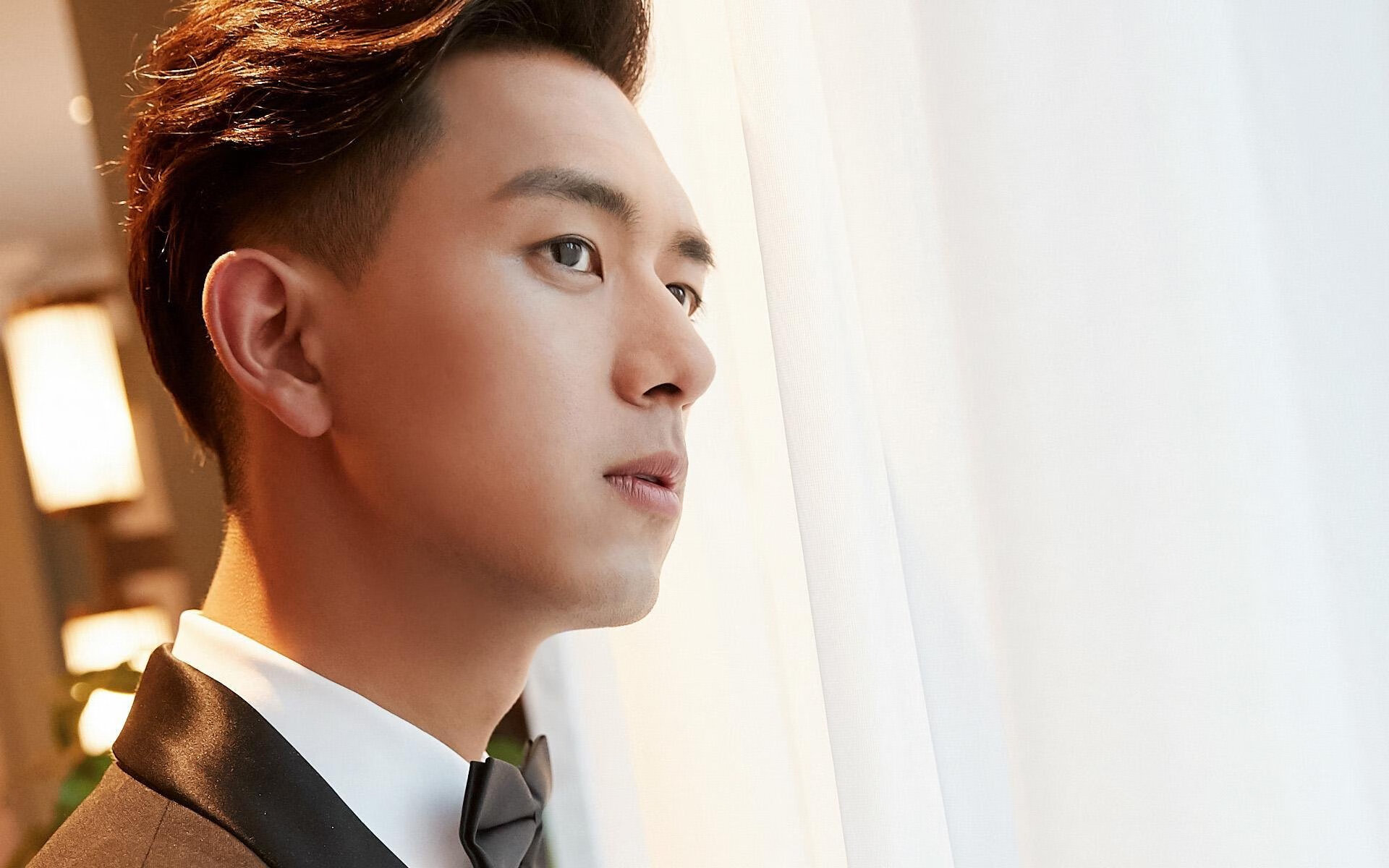 开云体育平台APP-强者恒强，从基米希的聚光灯到足球世界的落差