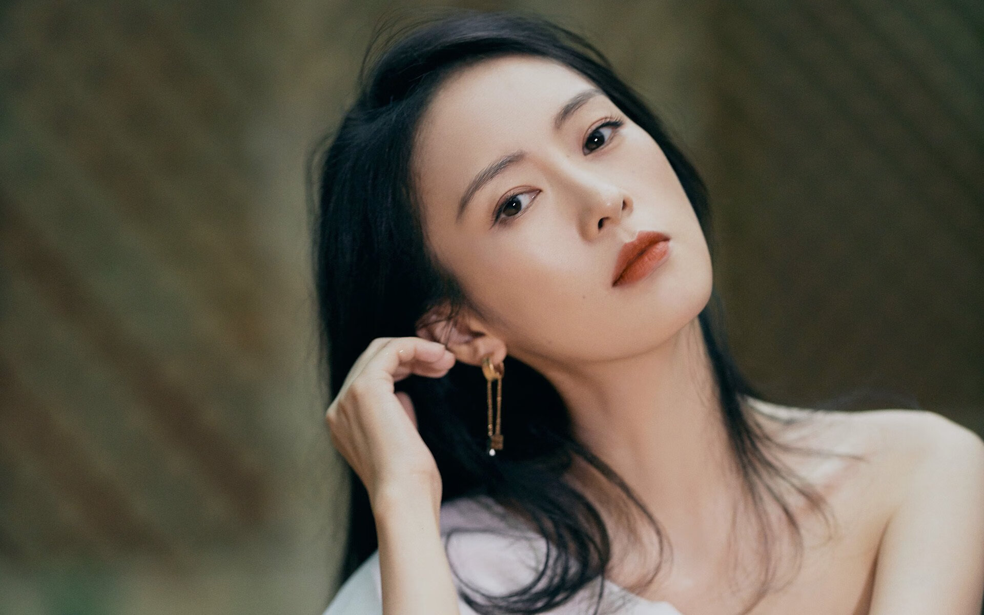 开云体育APP下载-平行宇宙的足球史诗，当突尼斯战术铁壁锁死C罗，劳塔罗在年度宇宙德比封神